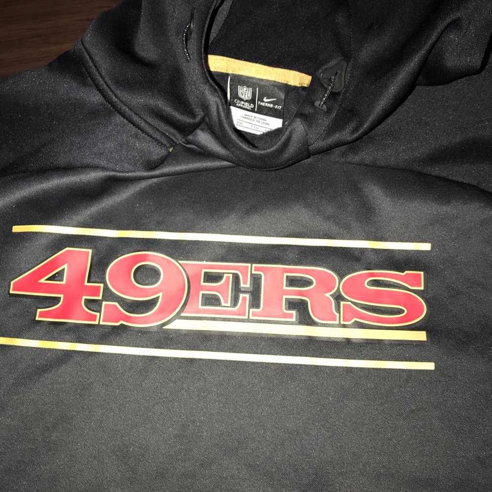 Nike San Francisco 49ers therma fit hoodie